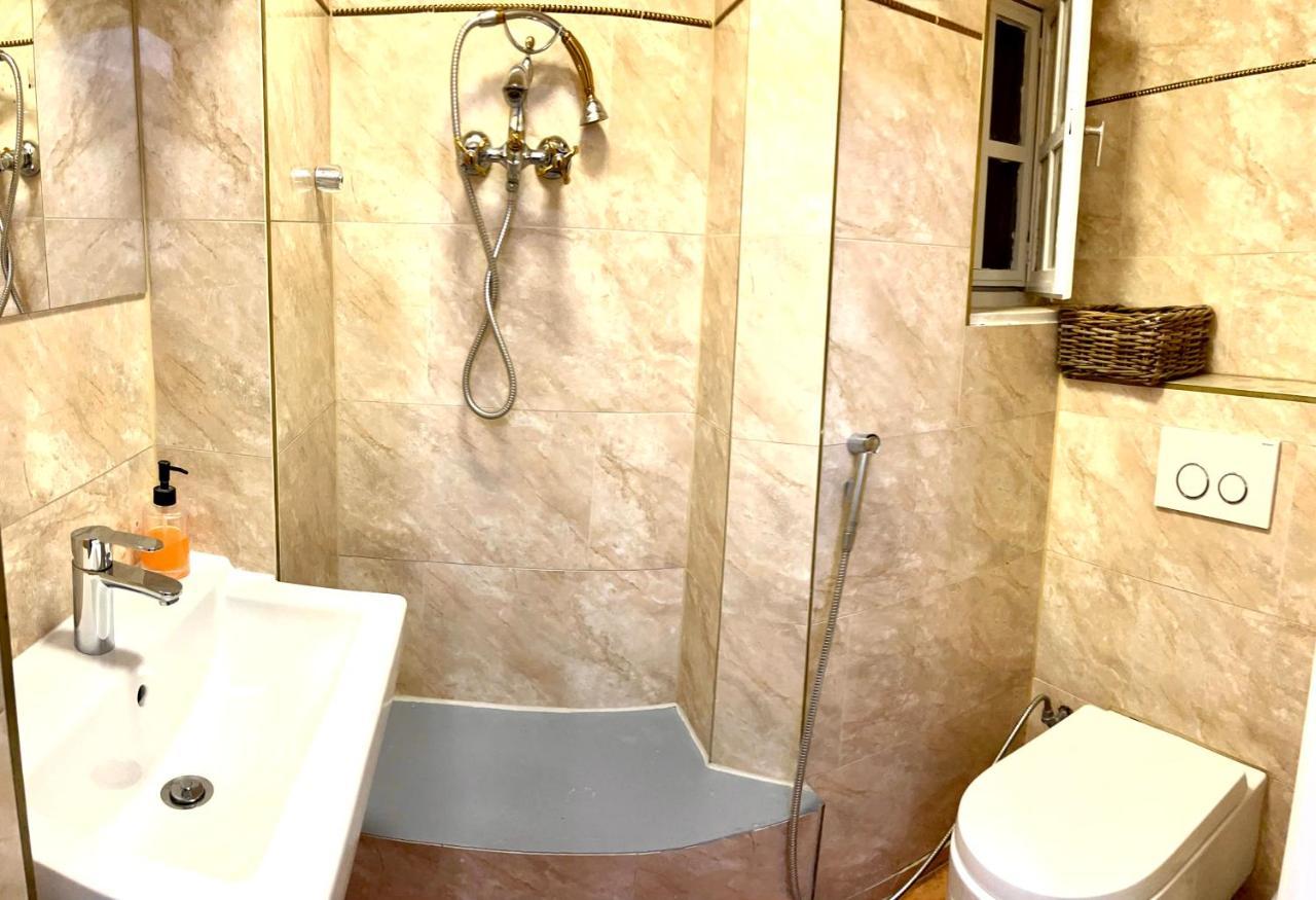 Apartment Schiller München